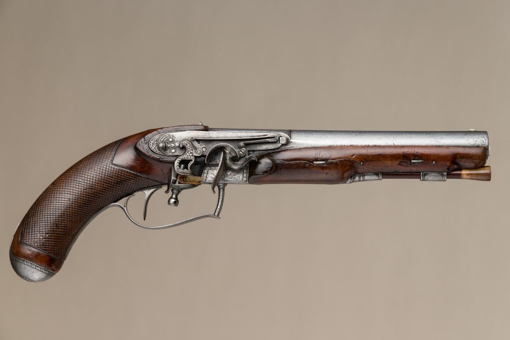 Flintlock pistol from the late 1700s or early 1800s.